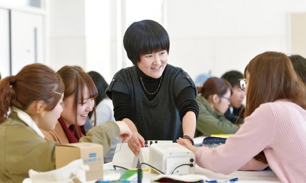 忍ケ丘教養Ⅰ・Ⅱ・Ⅲ・Ⅳ